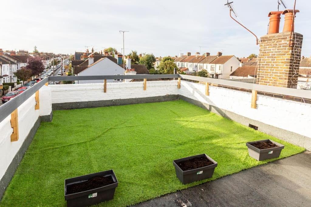 2 Bed Apartment Near The Beach Southend-on-Sea Exteriér fotografie