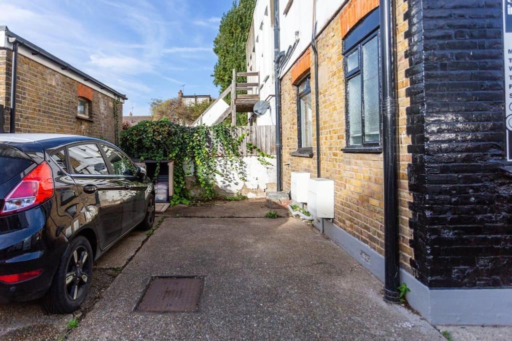 2 Bed Apartment Near The Beach Southend-on-Sea Exteriér fotografie