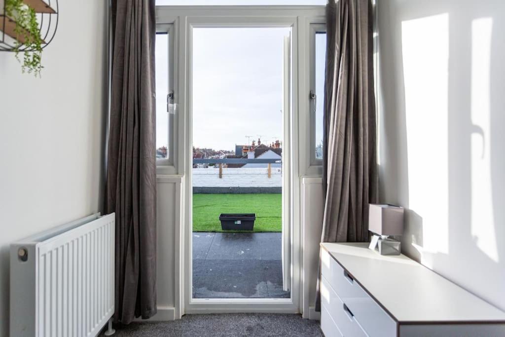 2 Bed Apartment Near The Beach Southend-on-Sea Exteriér fotografie